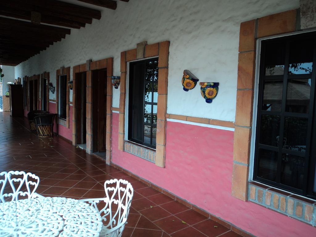 Hotel La Choza El Fuerte Exterior photo
