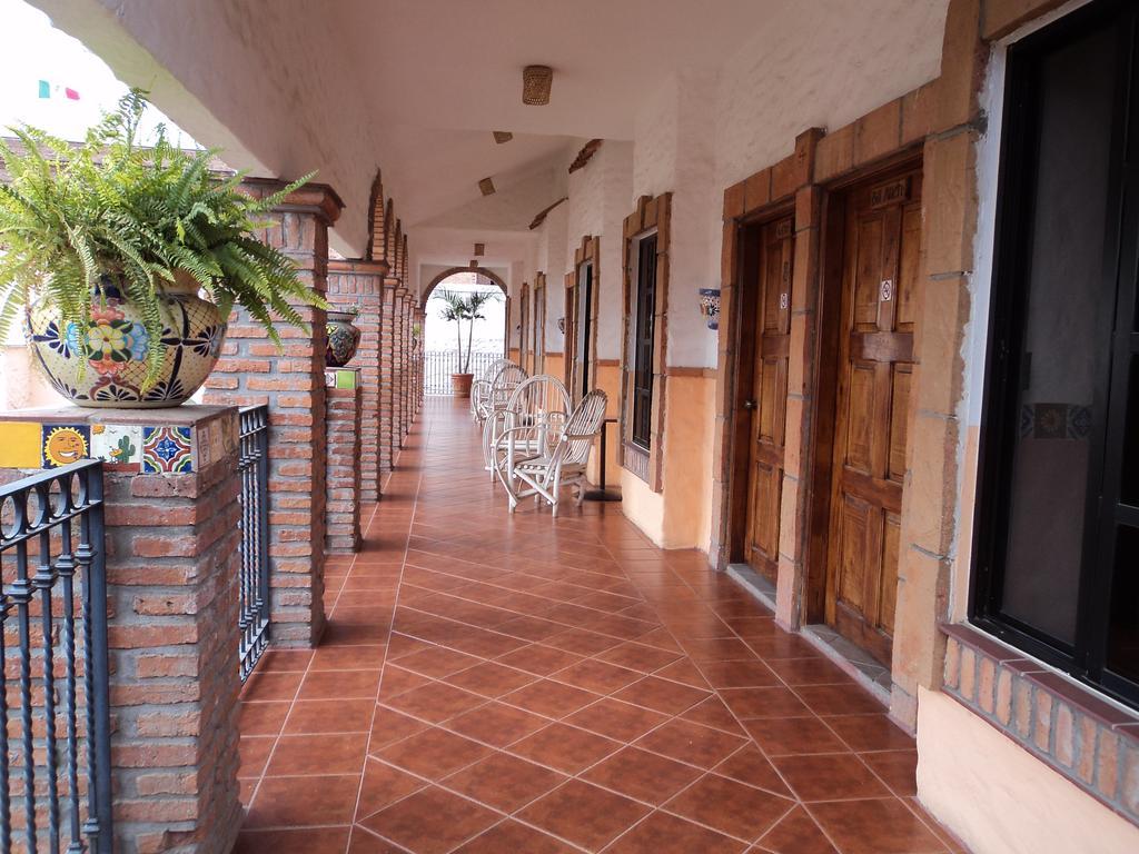 Hotel La Choza El Fuerte Exterior photo