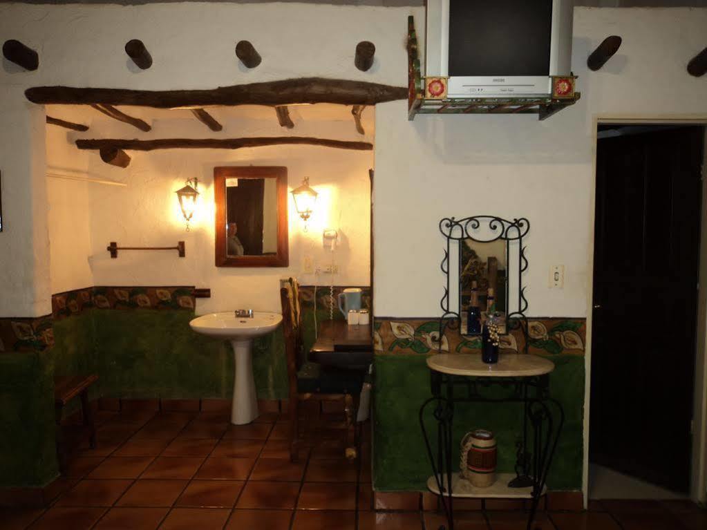 Hotel La Choza El Fuerte Exterior photo
